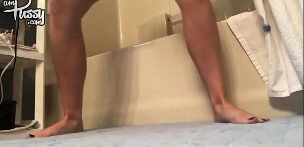  Horny girlfriend fucks herself with dildo on the floor